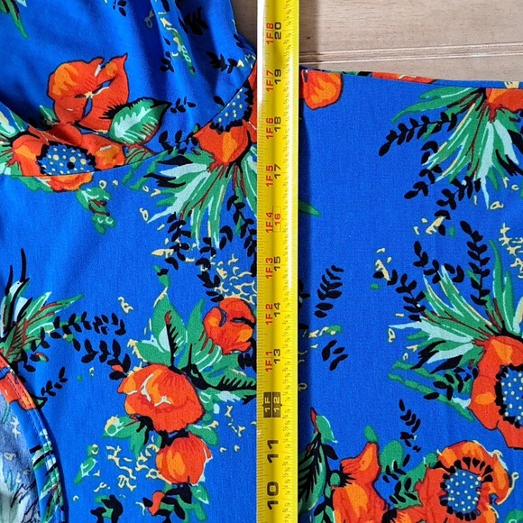 LulaRoe Debbie Floral Long Sleeve Colorful Dress Below Knee Modest Caual Dress - Picture 6 of 10